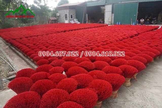 bột màu đỏ nhuộm tăm hương