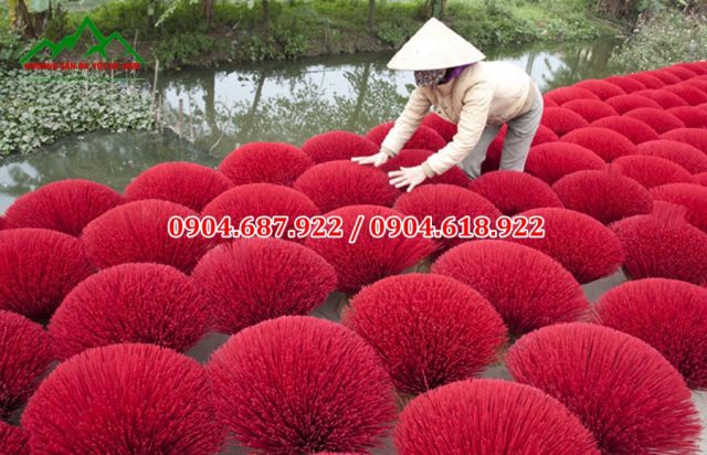 bột màu đỏ nhuộm chân hương