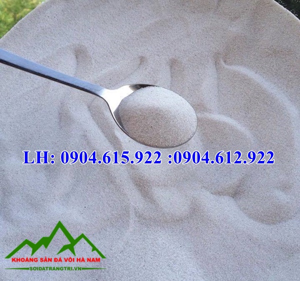 cat-trang-tu-nhien-rai-san-choi-tre-em