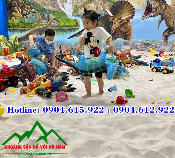 cat-trang-rai-san-choi-tre-em